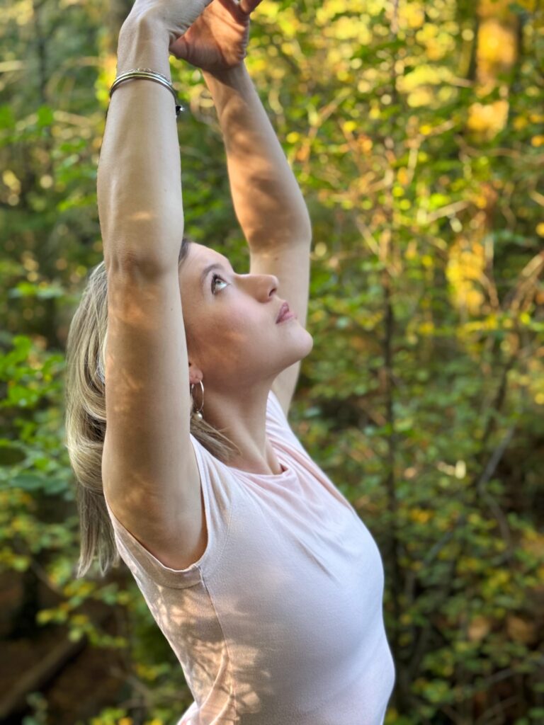 Facetune 18 10 2025 11 13 24 768x1024